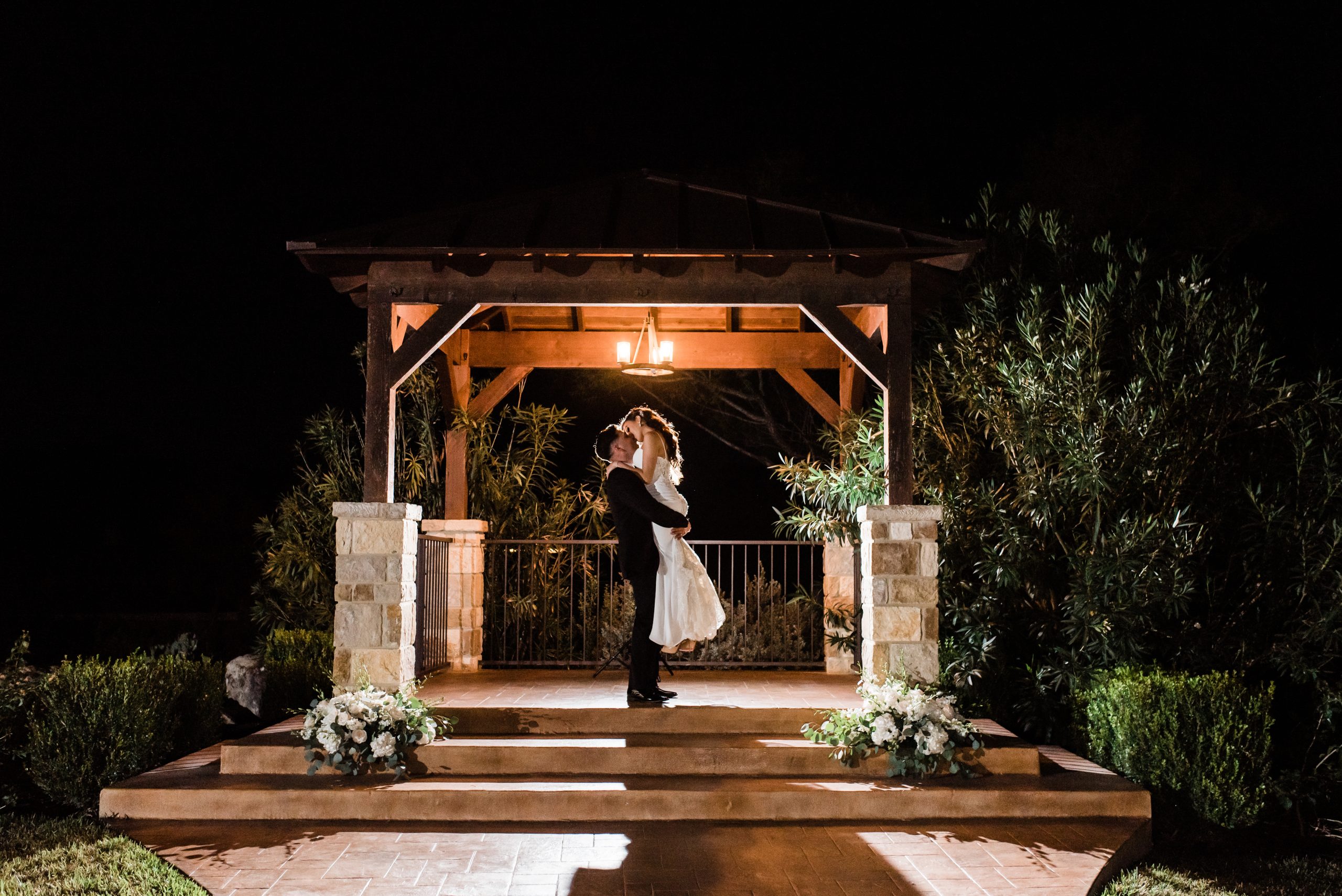 The Best Time to Have an Outdoor Wedding in Texas